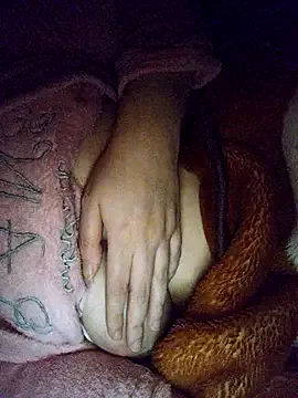 CHahed-5 on StripChat