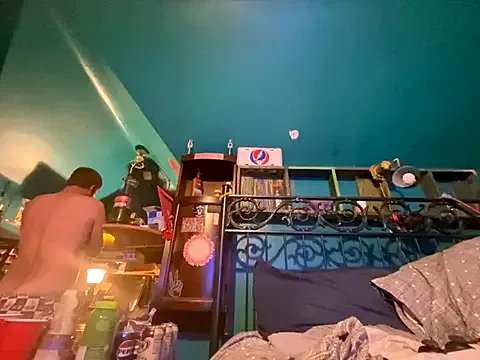 charactrzero on StripChat