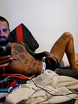 charlye_inkkkk on StripChat