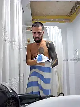 charlye_inkkkk on StripChat