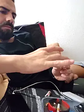 charlye_inkkkk on StripChat