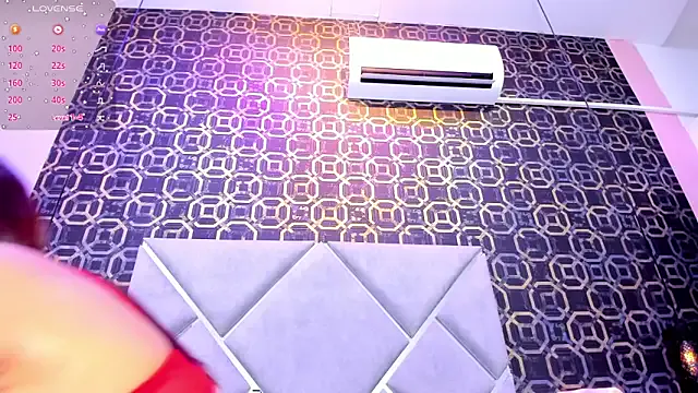 CherryBlossom23 on StripChat