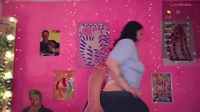 Chery_Lady22 on StripChat