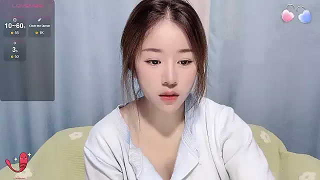 chloe-01 on StripChat