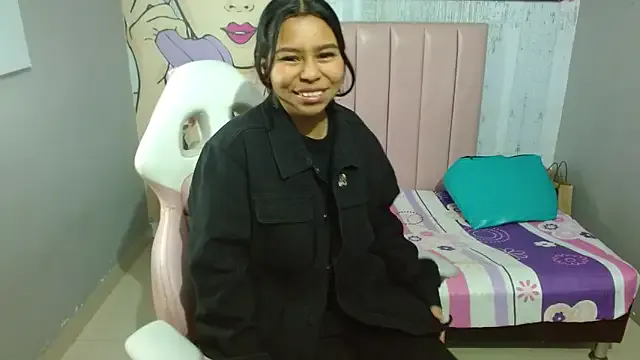 chloe_lust on StripChat