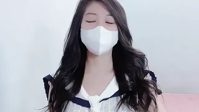 chuis_22 on StripChat