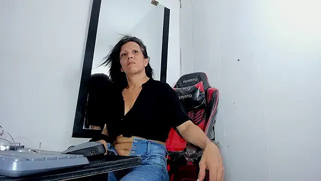 Cleopatra_Trans on StripChat