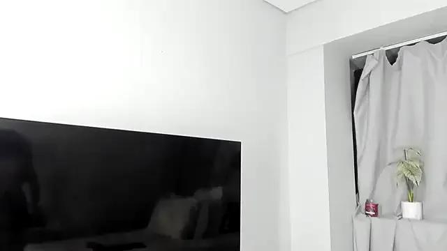 ConnieSmall24 on StripChat 