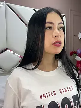 CrisMarulanda on StripChat