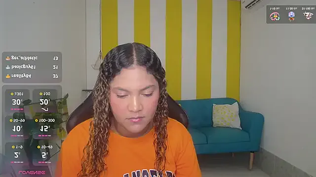 Cristal_War on StripChat