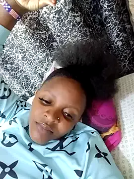 Cristy_Lin on StripChat