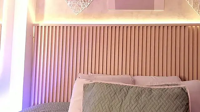 daiana_curly on StripChat 