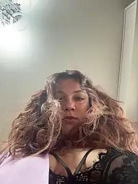 DaisyVibesss —  love for my boobies