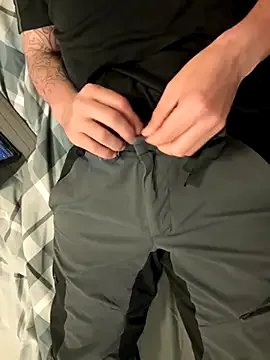 Dan8736 on StripChat