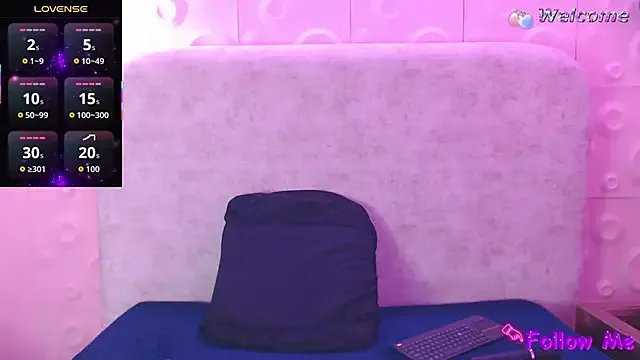 Danielaa_a — show and slap ass x5