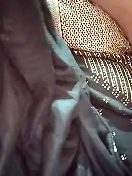 Darling8008 on StripChat