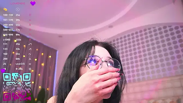 DeliaLoma — Make me moan louder from vibes