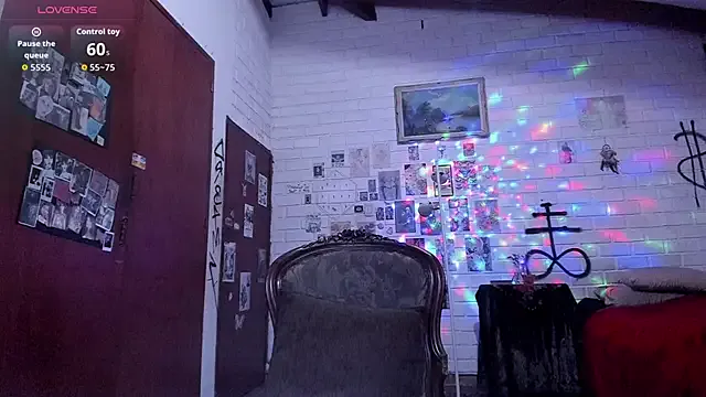 DiosaSexSymbol on StripChat