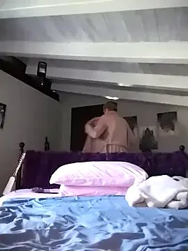 divinaerotica — Decidiamo al momento