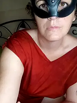 emiliemilf on StripChat