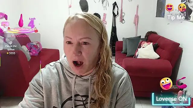 emperabigbootybigass on StripChat 