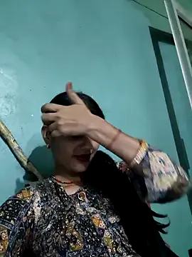 Eshwari_Chopra on StripChat