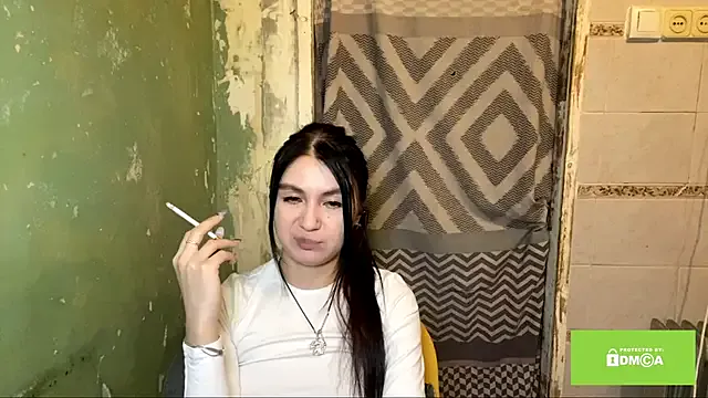 EstherKiester on StripChat