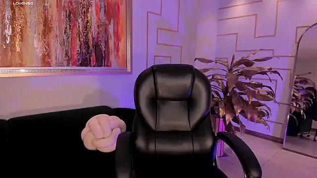 EveBensonX — spankss baby  x 15