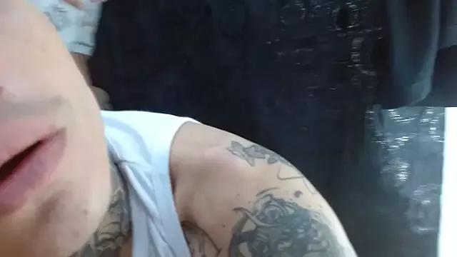 exotic_hot_couple on StripChat