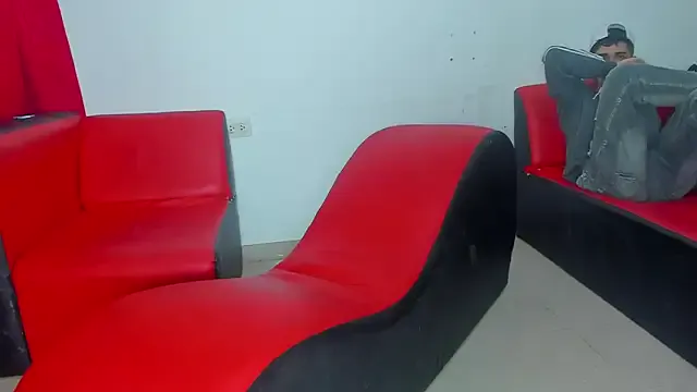 extreme_hot_crazy on StripChat