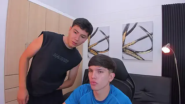 fabian_pena on StripChat