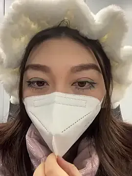 fioralba on StripChat