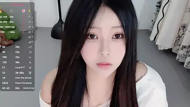 Fountain- on StripChat