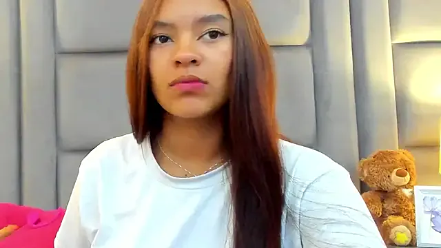 GabyMoreau on StripChat