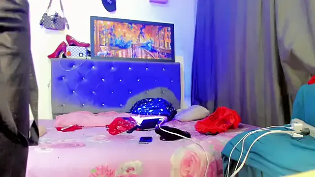 Gabyqueen70 on StripChat