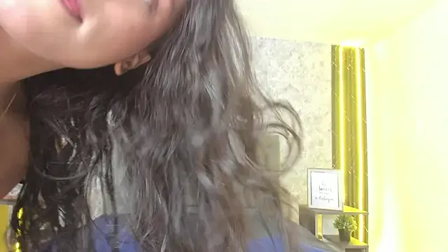 GiannaSlimJB on StripChat