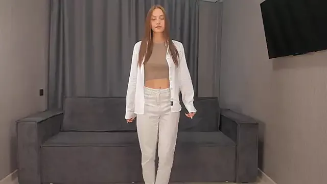 GildedKitten on StripChat