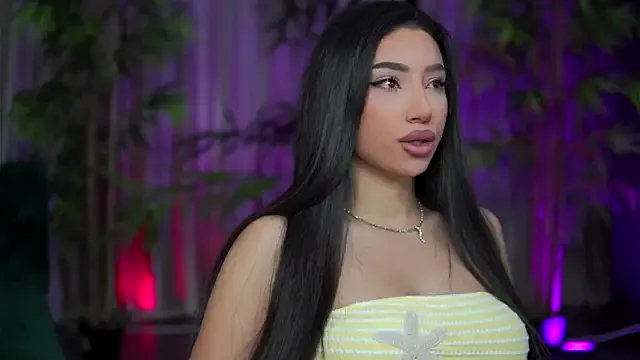 GinaValentinna on StripChat