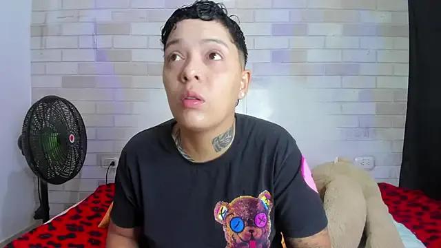 GODDESSS777 on StripChat 