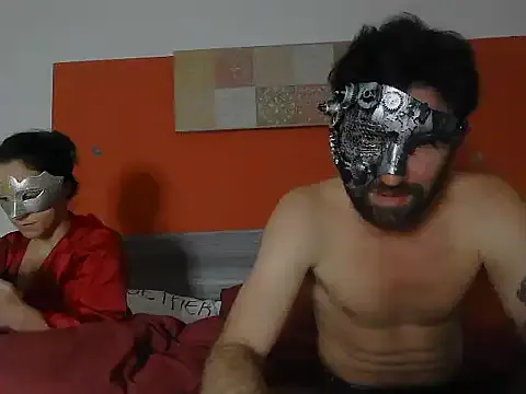 Goodvibratesduo on StripChat