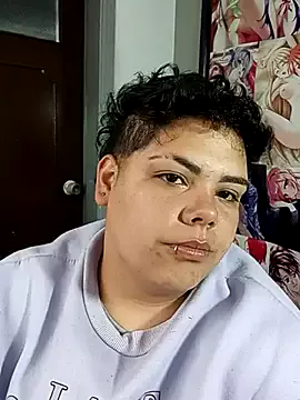 Hailey_Curvy on StripChat