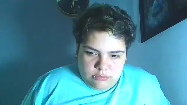 Hailey_Curvy on StripChat