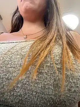 Hall_16 on StripChat