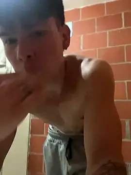 Handsome_boys69 on StripChat