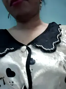 Haniya-143 — Boobs oil massage