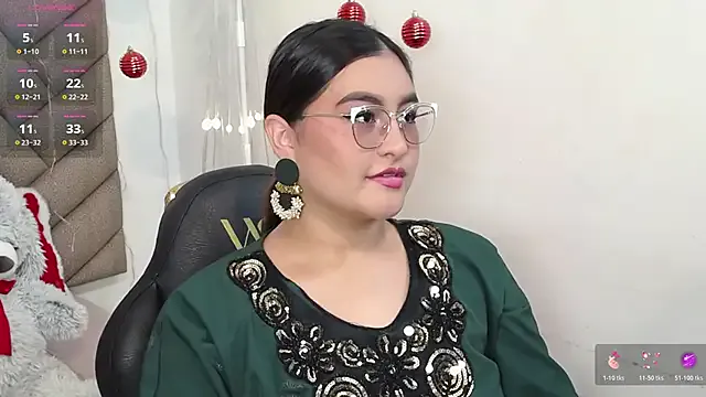 heluejamil on StripChat