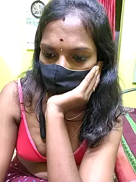 Honey_rosetamil on StripChat