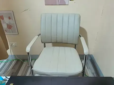 Hot_Athena99x on StripChat