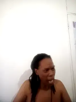 Hotcougar on StripChat