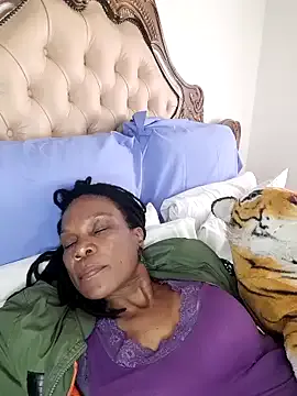 Hotcougar on StripChat